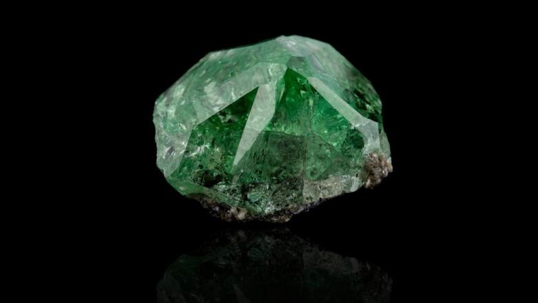 钙铝榴石(grossular)